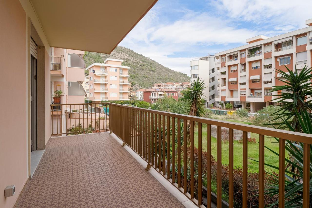 Near The Sea - Wifi And Parking Apartment Ventimiglia Exterior photo